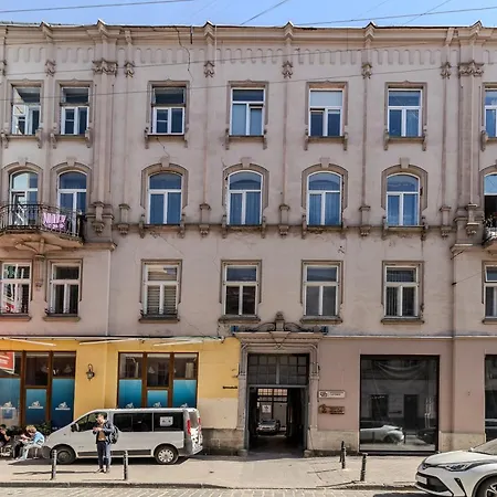 Апартаменти На Коперника Lviv Exterior photo