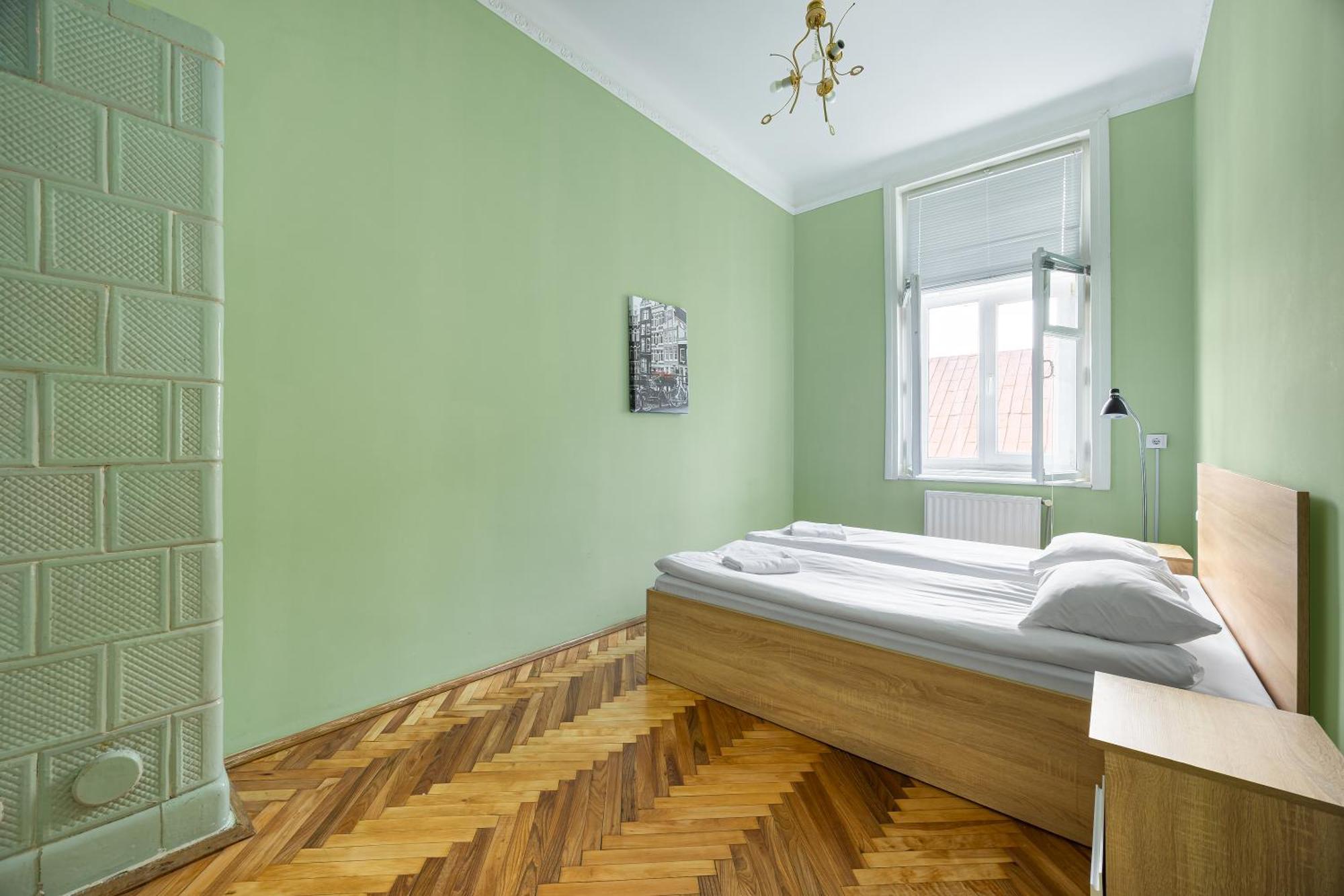 на коперника Lviv